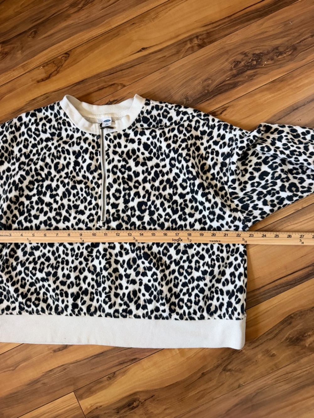 Old Navy half zip dolman Leopard Print Pullover - Picture 8 of 9